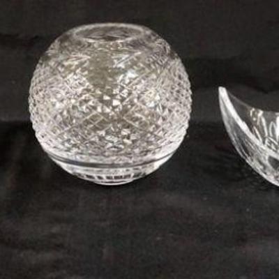1042	WATERFORD CRYSTAL LOT OF ASSORTED PIECES, INCLUDING ROSE BOWL, SQUARE FOOTED BOWL, OVAL BOWL AND COVERED JAR. LARGEST APPROXIMATELY...
