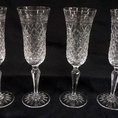 1052	WEDGWOOD CRYSTAL 4 PIECES OF 8 3/4 IN H FOOTED STEMWARE
