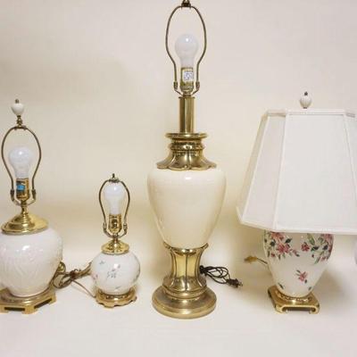 1119	LOT OF ASSORTED BRASS BASED TABLE LAMPS, 3 ARE LENOX, TALLEST APPROXIMATELY 33 IN HIGH
