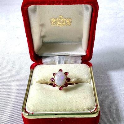 RIHI954 14k Opal & Pink Stone Ring	Vintage ring, passes 14k acid test, not stamped.
