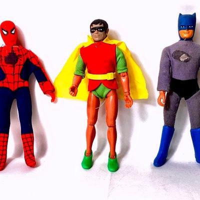 RIHI941 Vintage Batman, Robin, Spiderman, Superhero Doll Figures	3 Mego Corp., Hong Kong action figures with articulating limbs. Â Batman...