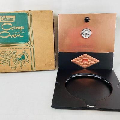 KIHE103 Vintage Early Coleman Diamond Fold Away Camp Oven	Still has original box. Folds flat to 12x12. Cool copper look. Model 5010-700....