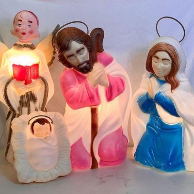RIHI212 Vintage Empire Blow Mold Lighted Nativity Set #1	Comes with Mary, Joseph, singing Angel and baby Jesus. They do light up and...