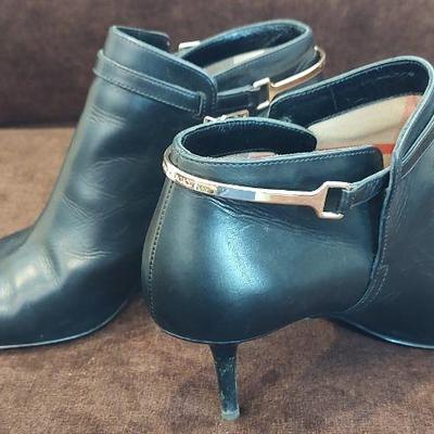 Burberry shoes 