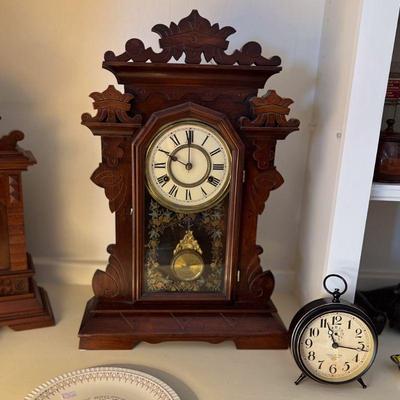 Antique Jerome & co mantel clock. Estate sale price: $200
