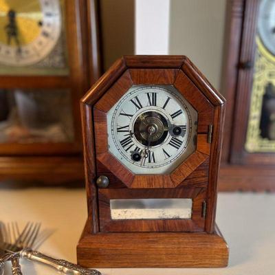 Seth Thomas mantle clock. 30-hours. Estate sale price: $110