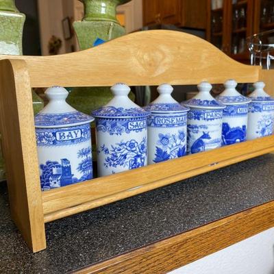 6 x Spode blue Italian spice jars with tops with wood rack. Estate sale price: $40