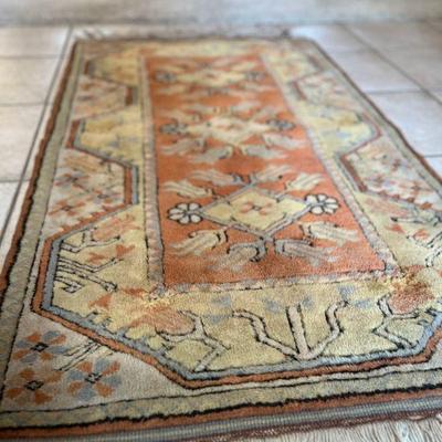 100% Wool rug. Made in Turkey. 31 x 52 Inches. Estate sale price: $225 