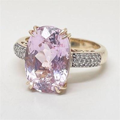 Lot 011   38 Bid(s)
Pink Sapphire and Diamond 14 K Yellow Gold Cocktail Ring