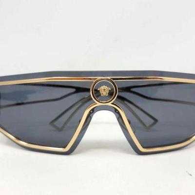 #1800 â€¢ Versace Sunglasses
