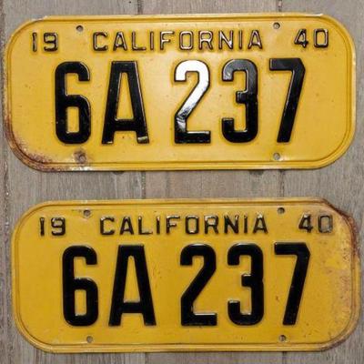 #7112 â€¢ Pair of 1940 California License Plates
