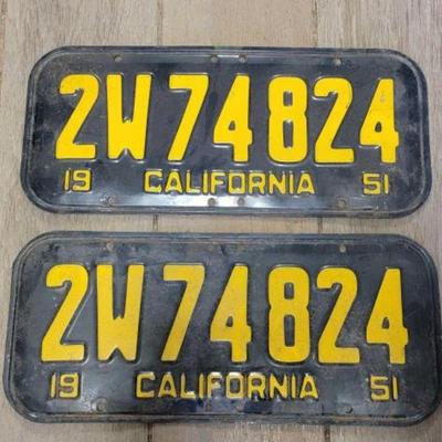#7118 â€¢ 1951 California License Plates, Pair
