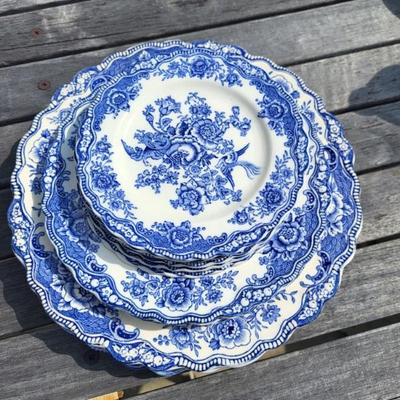 "Bristol" Crown Ducal England China 12 pieces