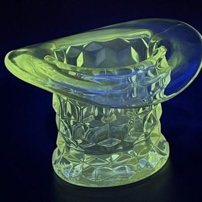 Vaseline Glass Toothpick Top Hat Vase / Trinket Dish - UV Reactive!
