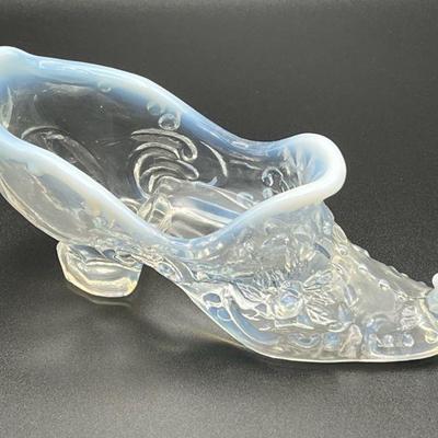Opalescent Glass High Heel Shoe Slipper Trinket Dish
