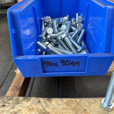 Metric Bolts