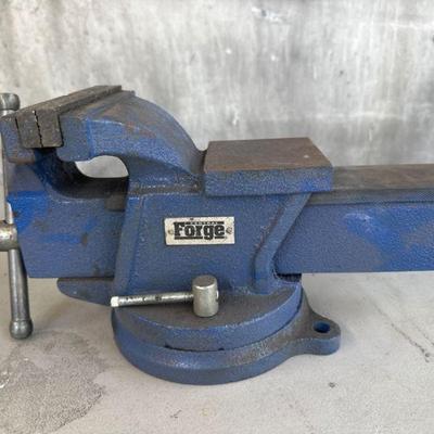 Bench Vise