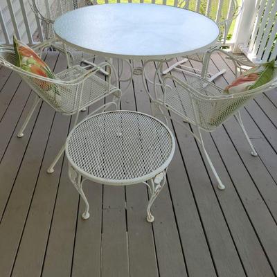 Patio set