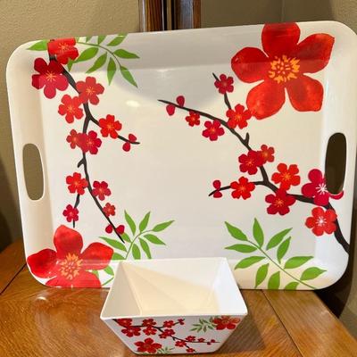 Tropical flower serving tray