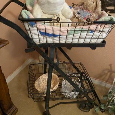 Antique Shopping Cart