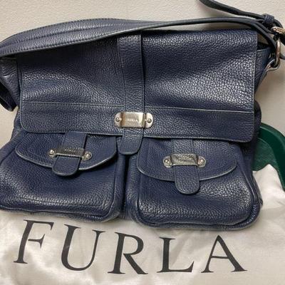 Furla purse w/dustbag