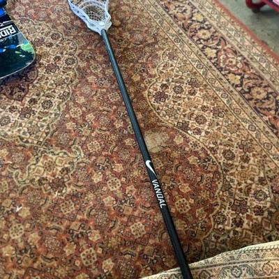 DPole, Lacrosse Stick and Belgium wool rug 8x10