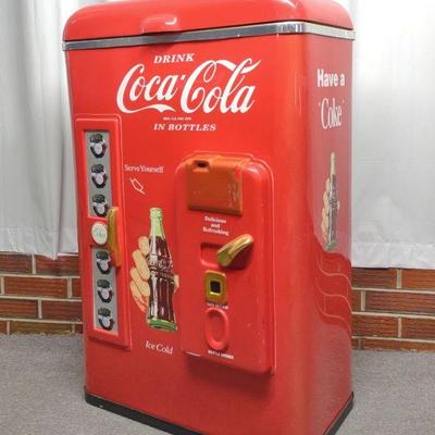 Contemporary Coca Cola Nostalgia Cooler