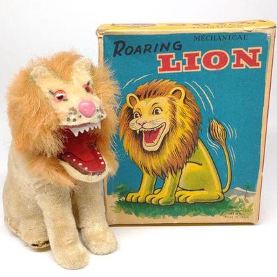 Alps Wind-Up Roaring Lion Toy w/ Box