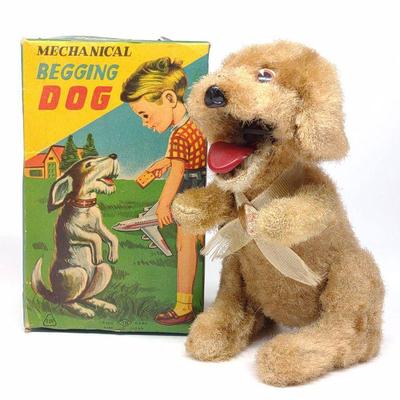 TN Japan Begging Dog Wind-Up Toy w/ Box