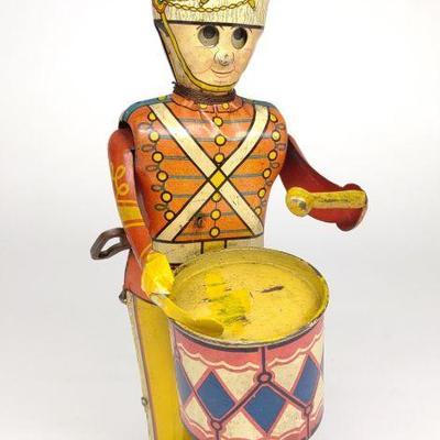 Marx Tin Wind-Up George the Drummer Boy Toy