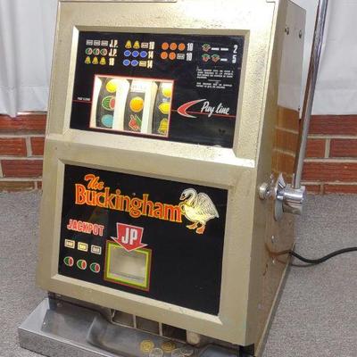 SEGA Windsor The Buckingham Slot Machine w/ JP