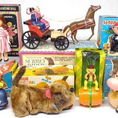 7 Vintage Hong Kong Wind-Up & Battery Op. Toys
