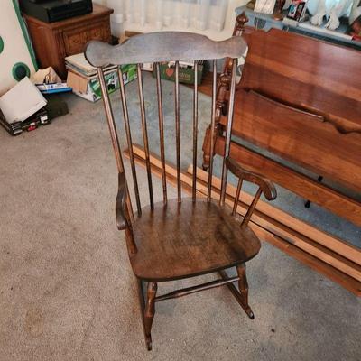 Solid wood Rocking chair