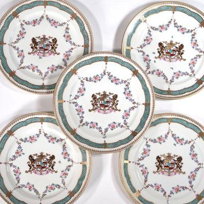 (12pc) LIMOGES ARMORIAL DINNER PLATES | Showing star-shaped floral border with two lions on each side of a seal reading 