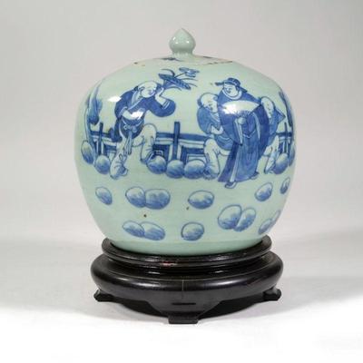 CHINESE BLUE & WHITE GINGER JAR | With a conforming carved wooden stand - h. 8 x dia. 8.5 in. (jar only)
