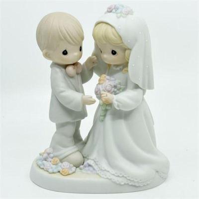 Lot 144-001  
Precious Moments I Give You My Love Forever True 1994 Enesco