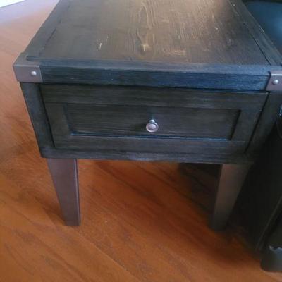 End table