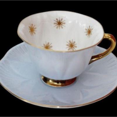 Lot 099   0 Bid(s)
Vintage Shelley Dainty Teacup and Saucer