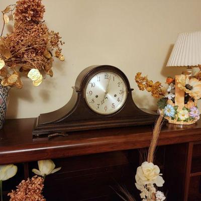 Mantle clock 