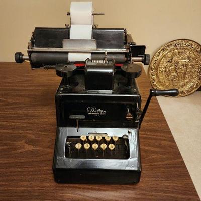 Lot 87 - Antique Dalton Little Giant Adding Machine 