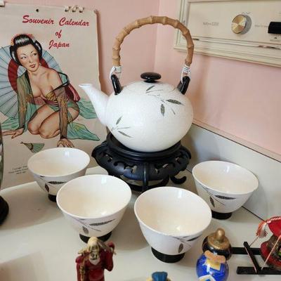 Lot 56 - Vintage Japanese Decor & More! 