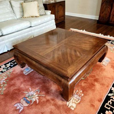 Lot 19 - Thomasville Ming Style Coffee Table 