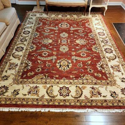 Lot 40 - Red / Cream Oriental Rug (7' 11" x 10' x5") 