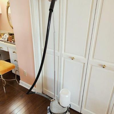 Lot 102 - Jiffy J-2 Clothing Steamer 