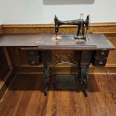Lot 97 - Antique Standard Sewing Machine 