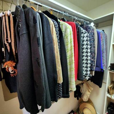 Lot 54 - Ladies' Closet Lot (12/Large - clothes, purses, and other accessories) 