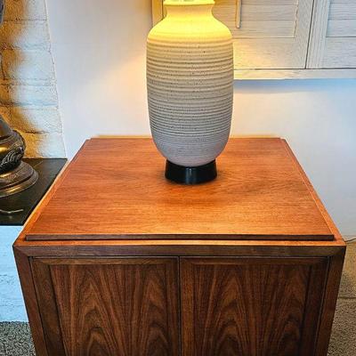 MCM Motif Inc. side table cabinet & vintage pottery table lamp.