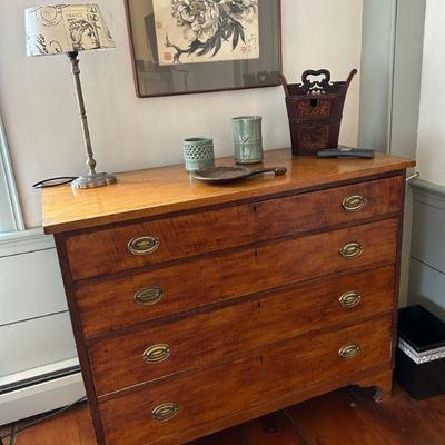 19C 4 drawer mahogany chest