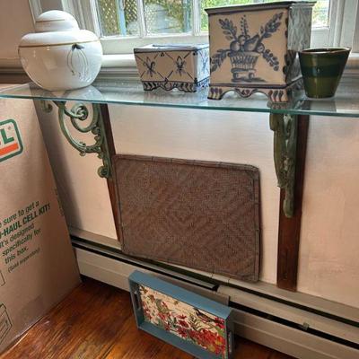 Iron Shelf Brackets and Glass Shelf