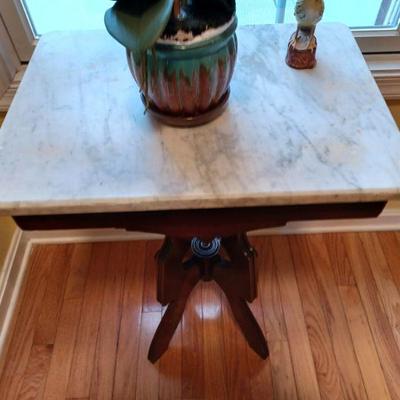 Mid 20th Century Victorian Style Italian Marble Top Carved Mahogany Side Table
